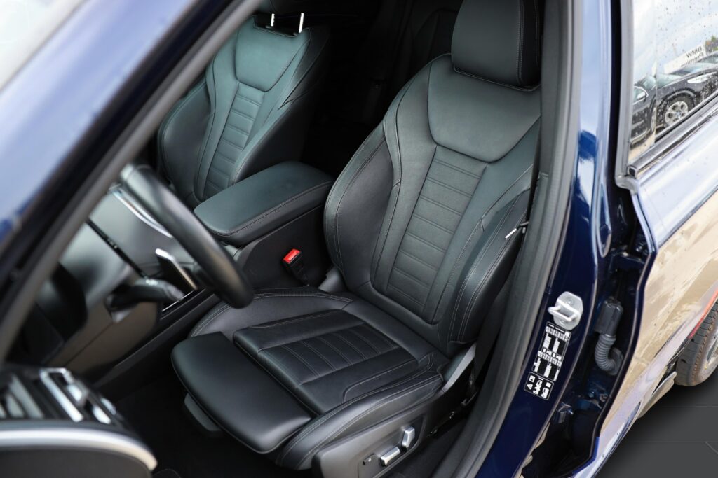 BMW X3 xDrive20i RHD