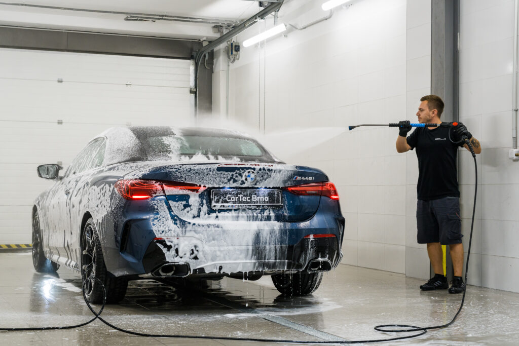 Servis v CarTec Brno