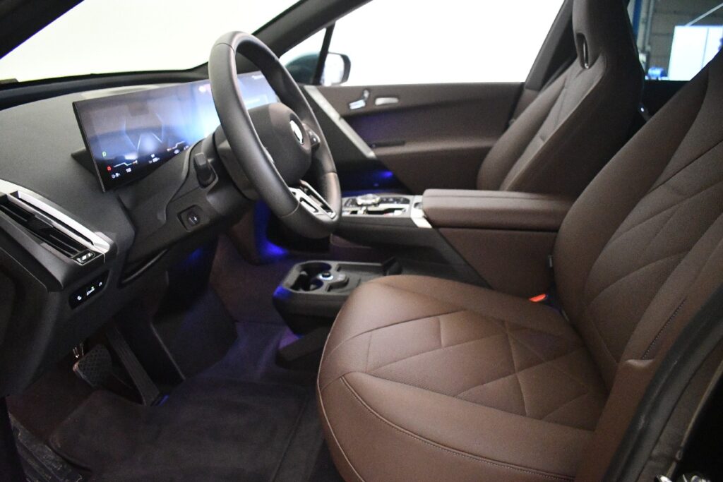 BMW iX xDrive40