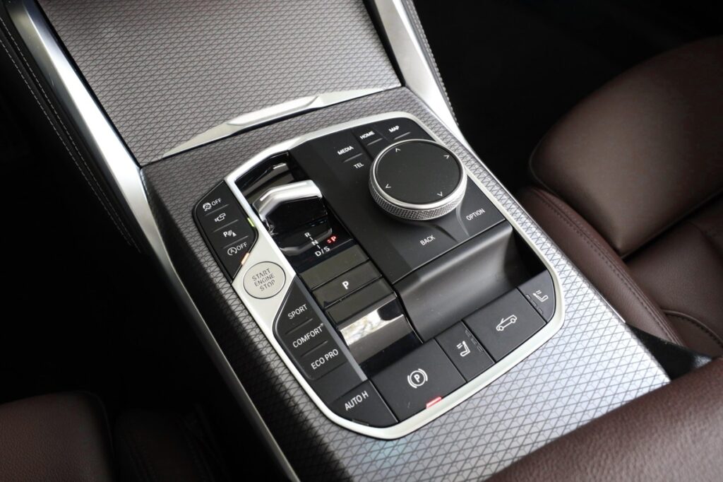 BMW M440i xDrive Convertible