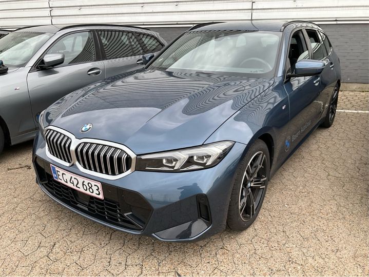 BMW 330i xDrive Touring
