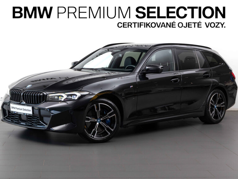 BMW 330e xDrive Touring