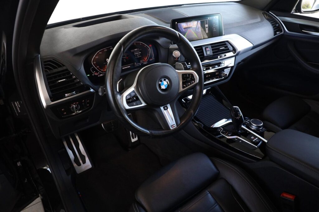 BMW X3 xDrive30i