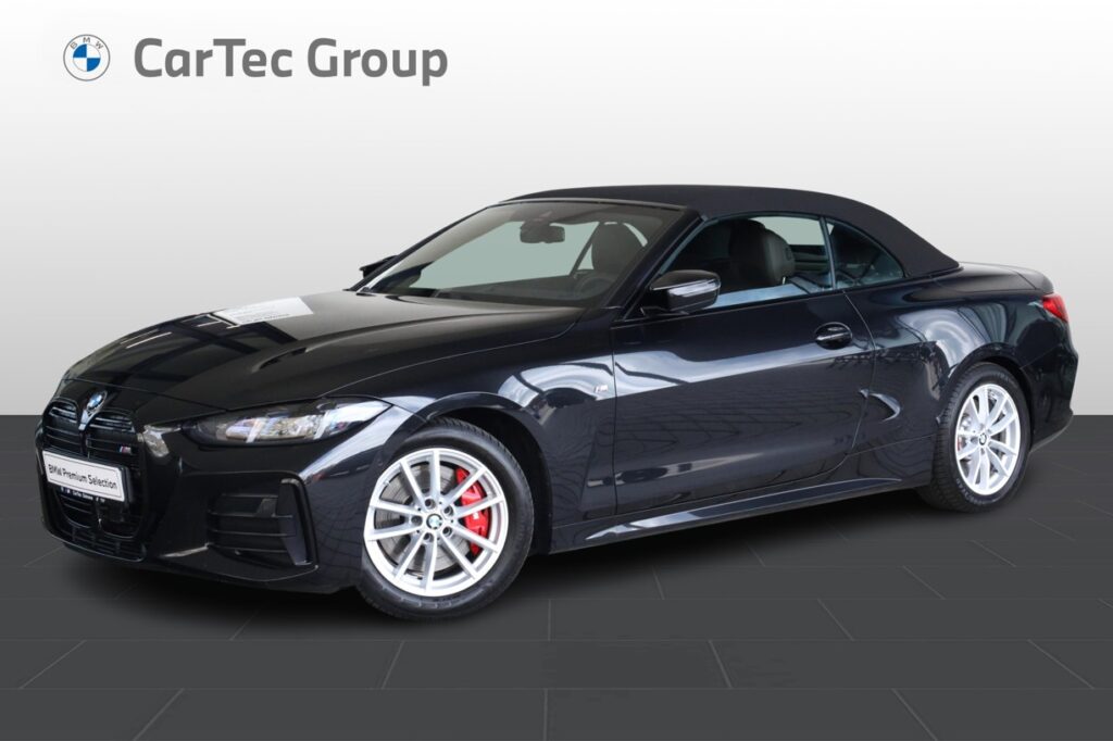 BMW M440i xDrive Convertible