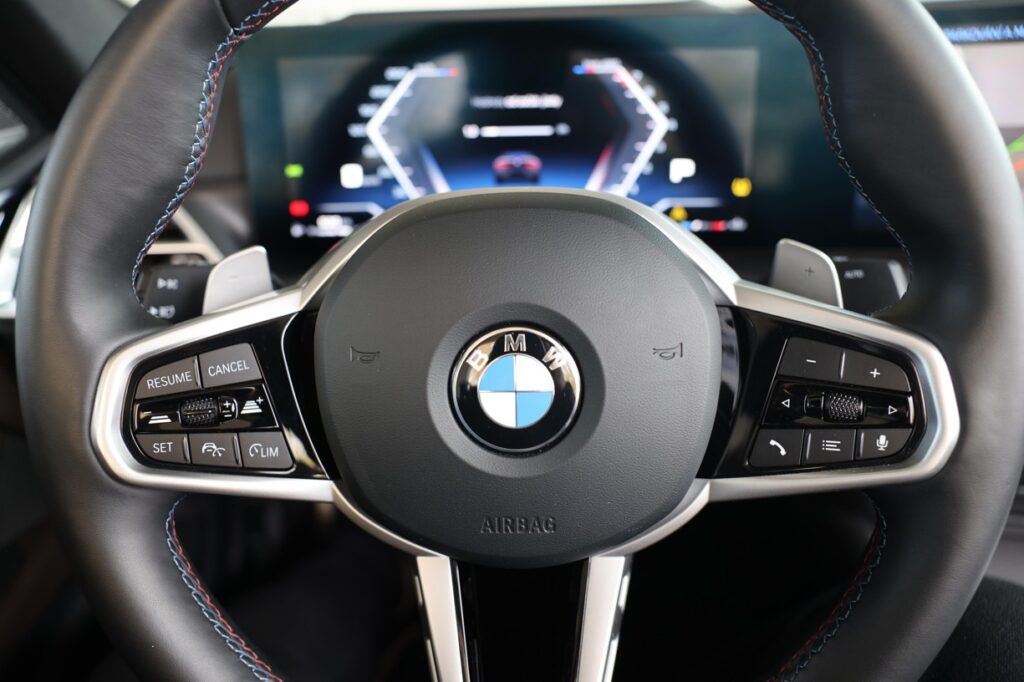 BMW M440i xDrive Convertible