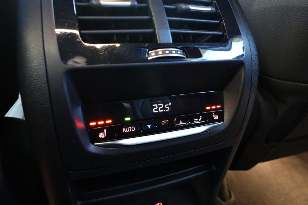 BMW X3 xDrive30i