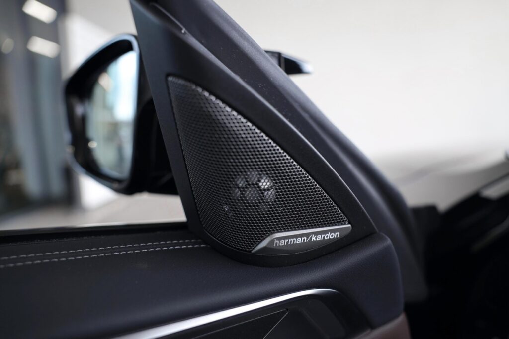 BMW M440i xDrive Convertible