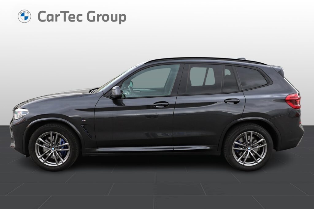 BMW X3 xDrive30i