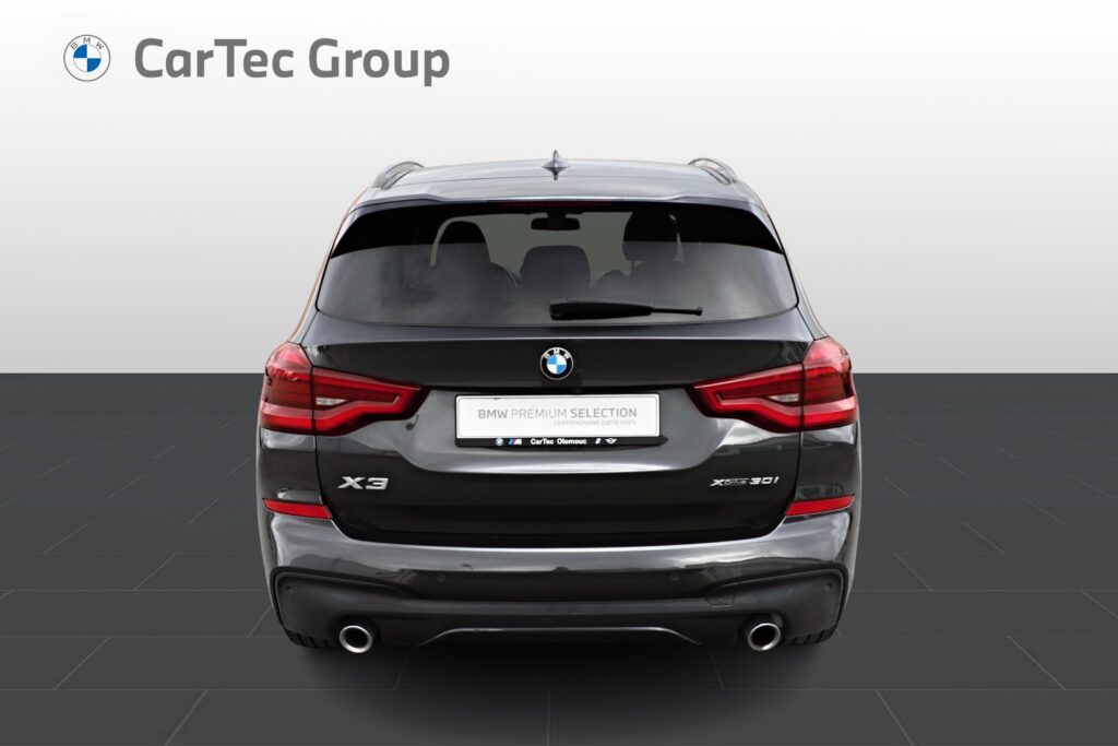 BMW X3 xDrive30i