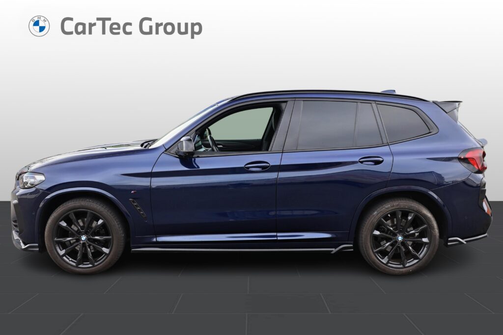 BMW X3 xDrive20i RHD
