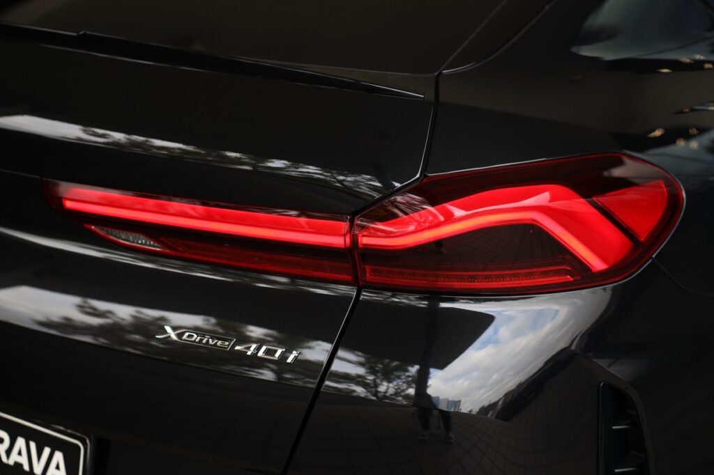 BMW X6 xDrive40i