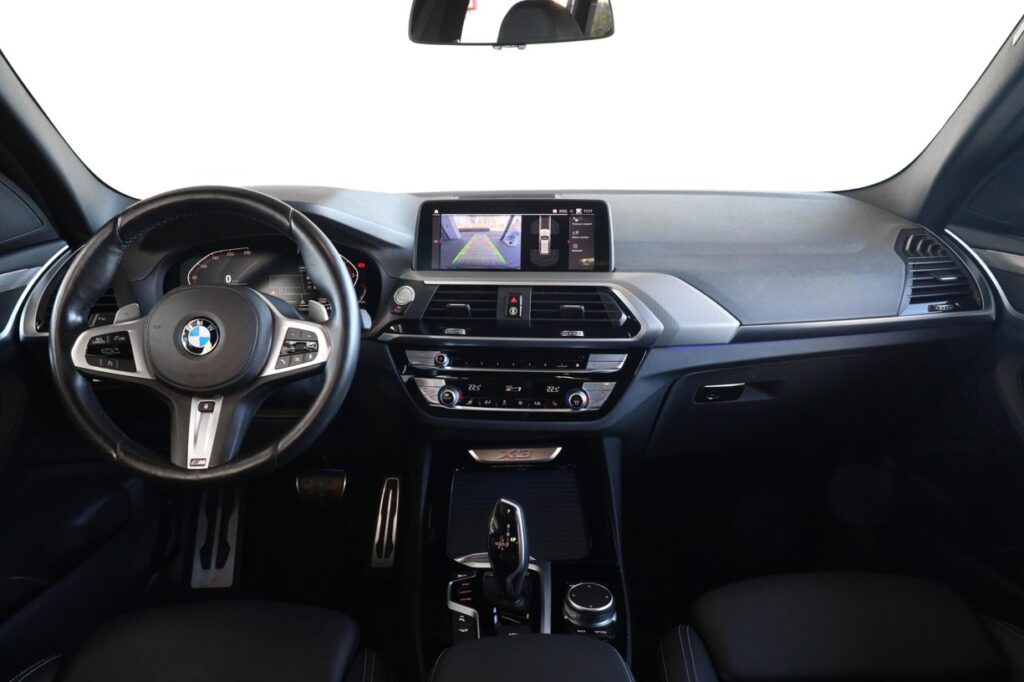 BMW X3 xDrive30i