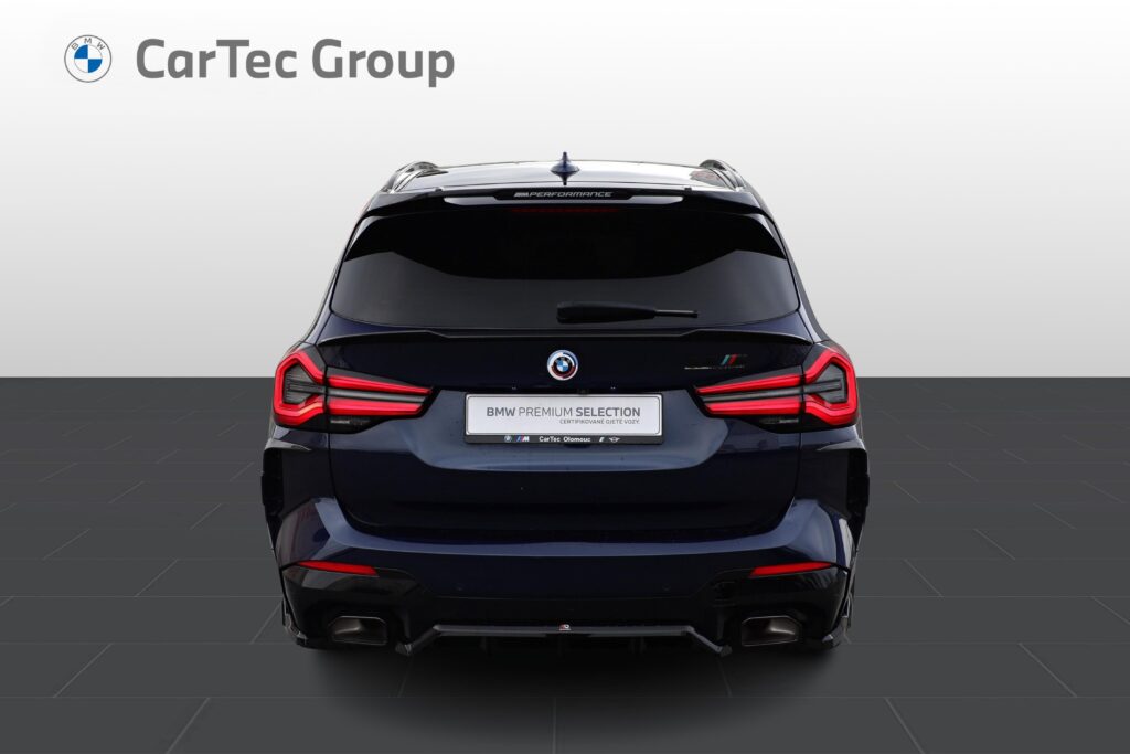 BMW X3 xDrive20i RHD