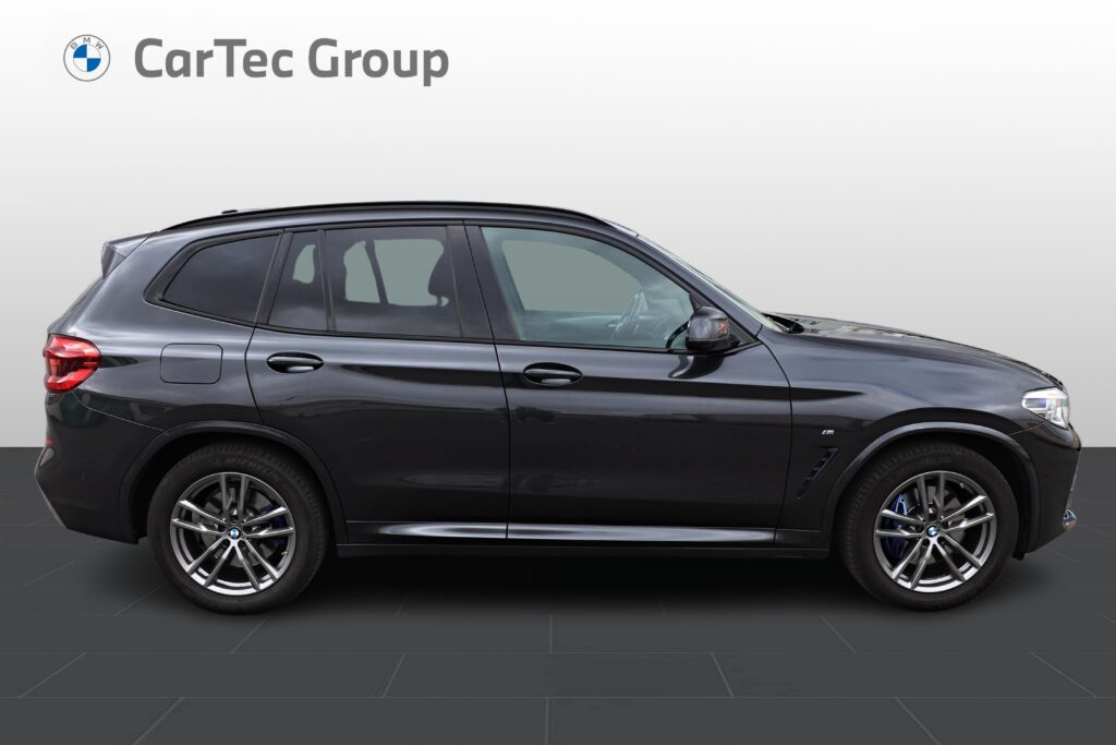 BMW X3 xDrive30i