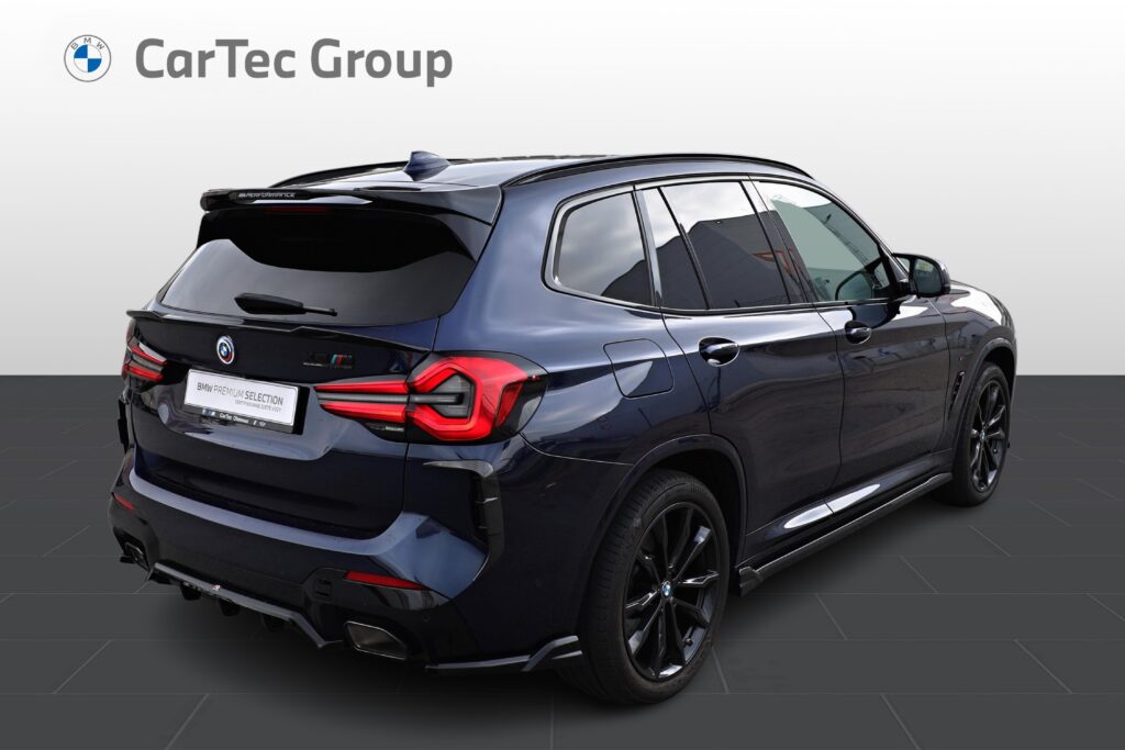 BMW X3 xDrive20i RHD