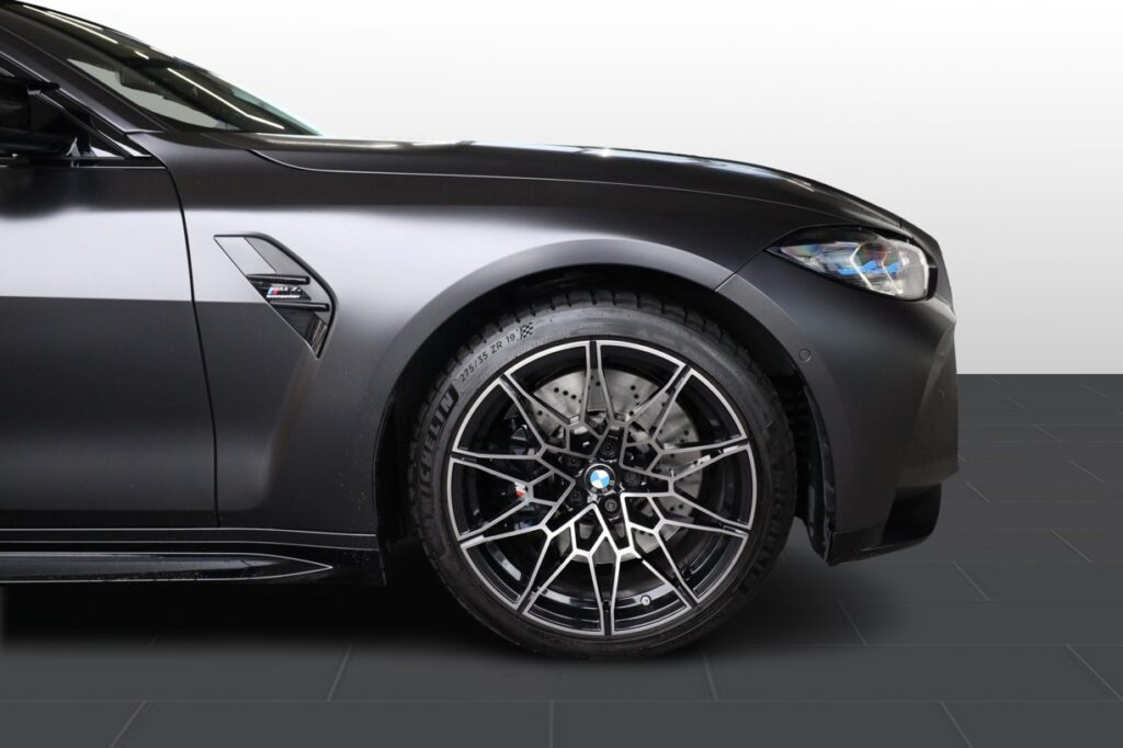 BMW M4 Competition M xDrive