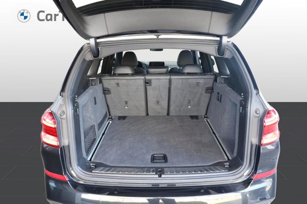 BMW X3 xDrive30i