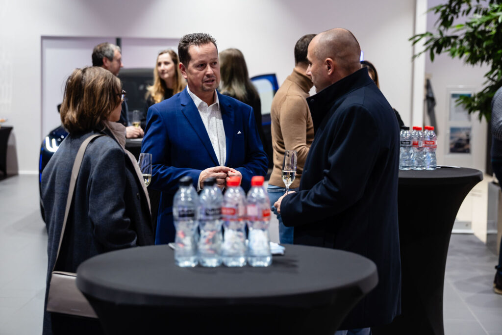 Closed room iX3 | 2025 | Praha