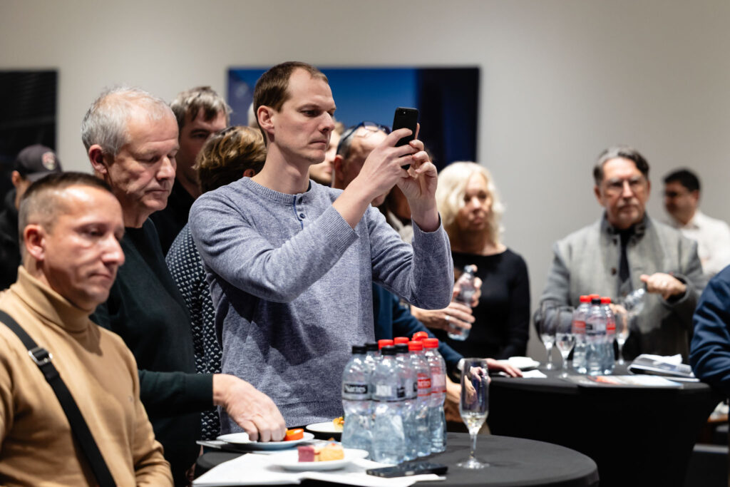 Closed room iX3 | 2025 | Praha