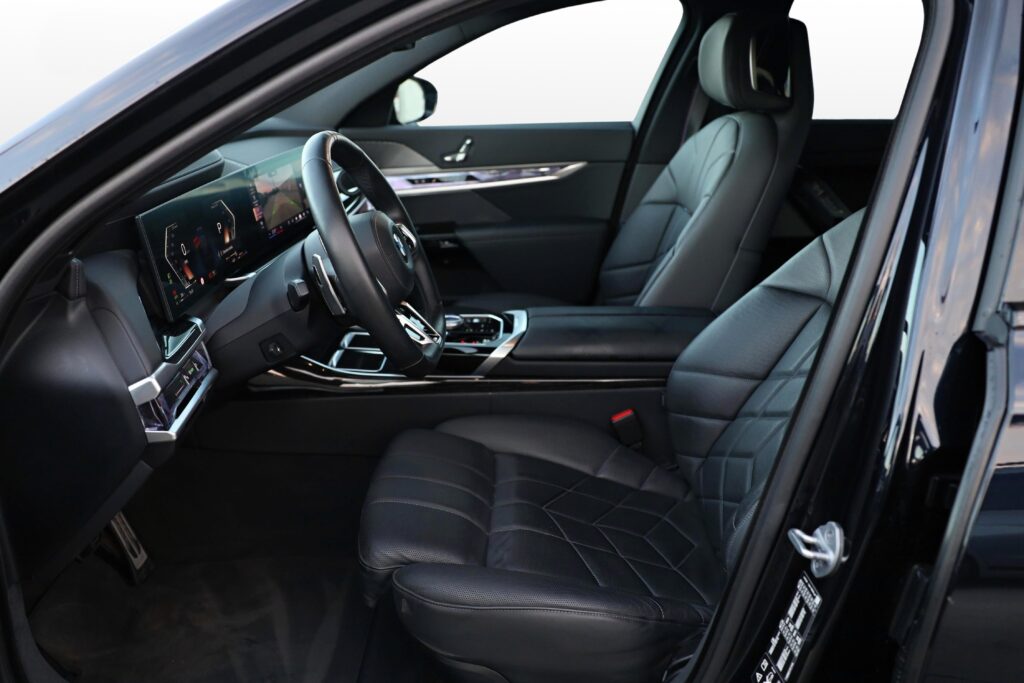 BMW 740d xDrive Sedan