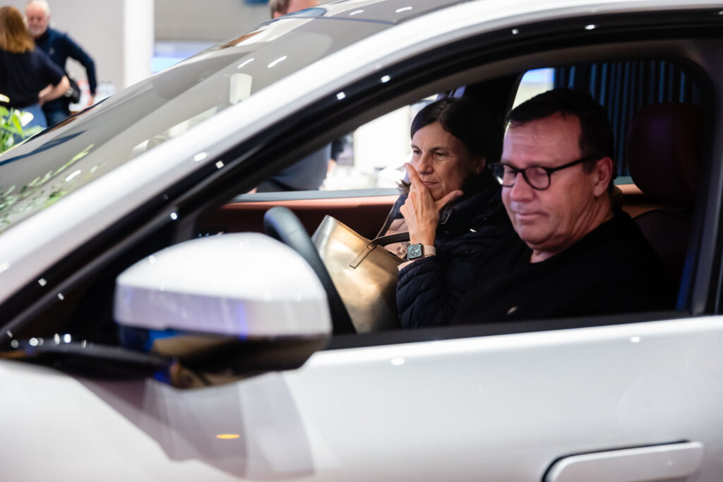 Closed room iX3 | 2025 | Praha