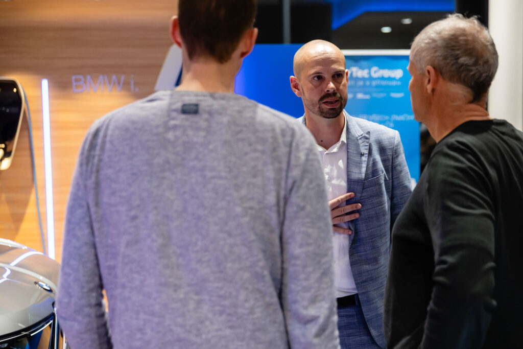 Closed room iX3 | 2025 | Praha