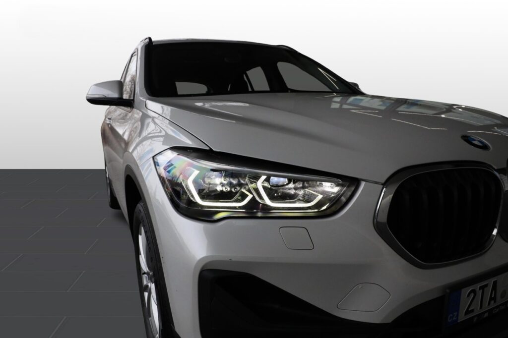 BMW X1 xDrive20i