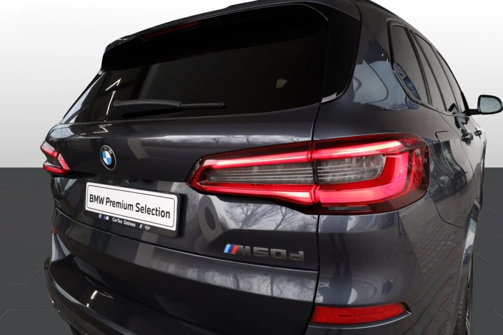 BMW X5 M50d