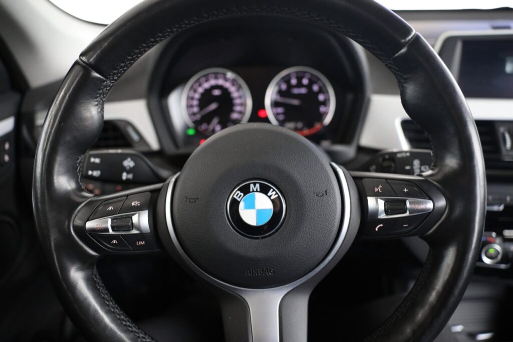 BMW X1 xDrive20i