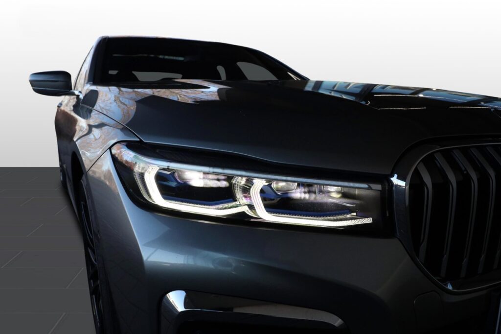 BMW 750Li xDrive Sedan