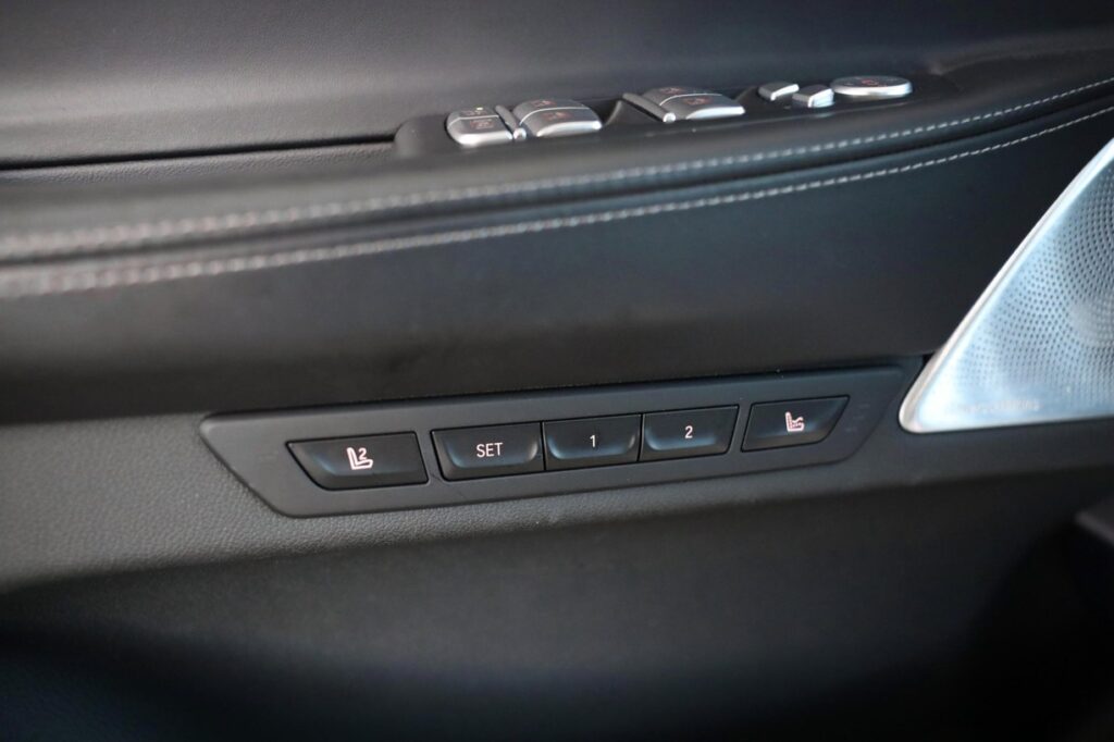 BMW 750Li xDrive Sedan