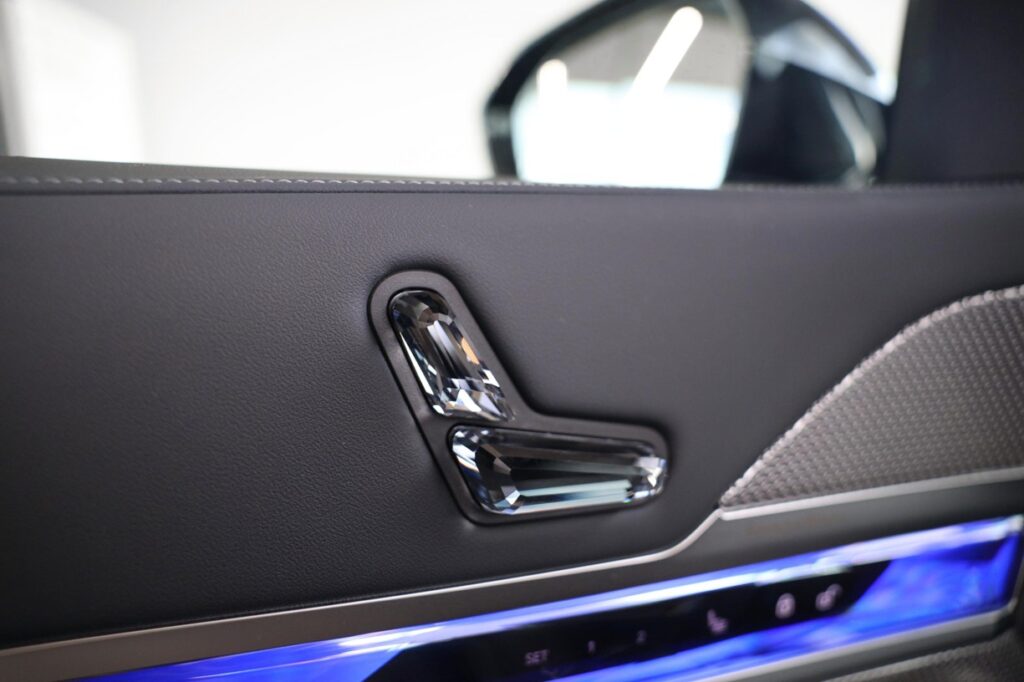 BMW 740d xDrive Sedan