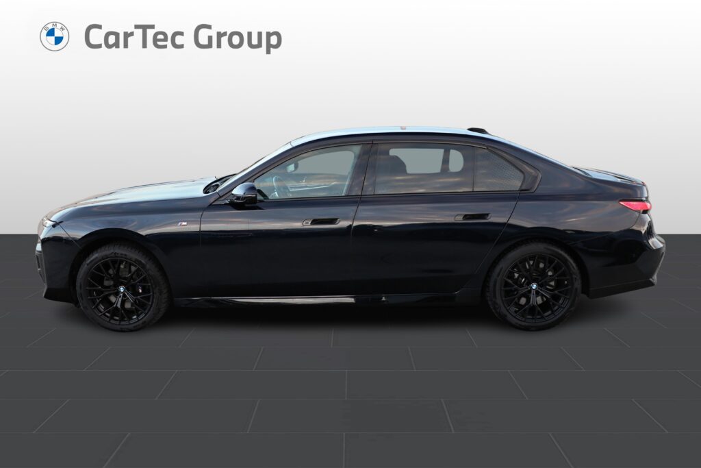 BMW 740d xDrive Sedan