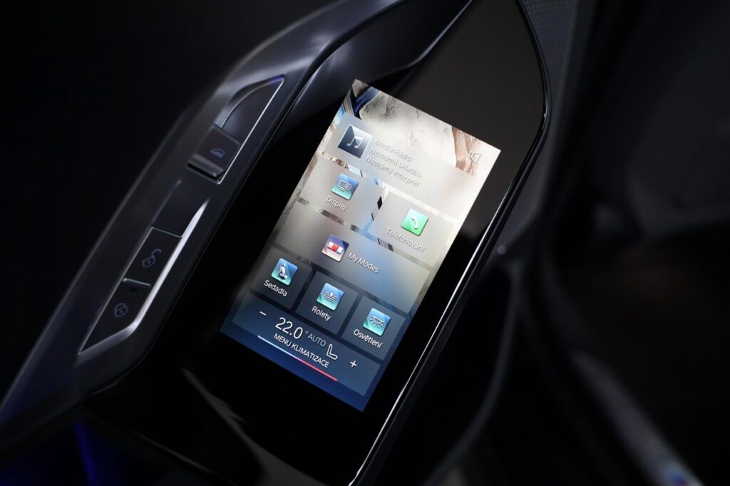 BMW 740d xDrive Sedan