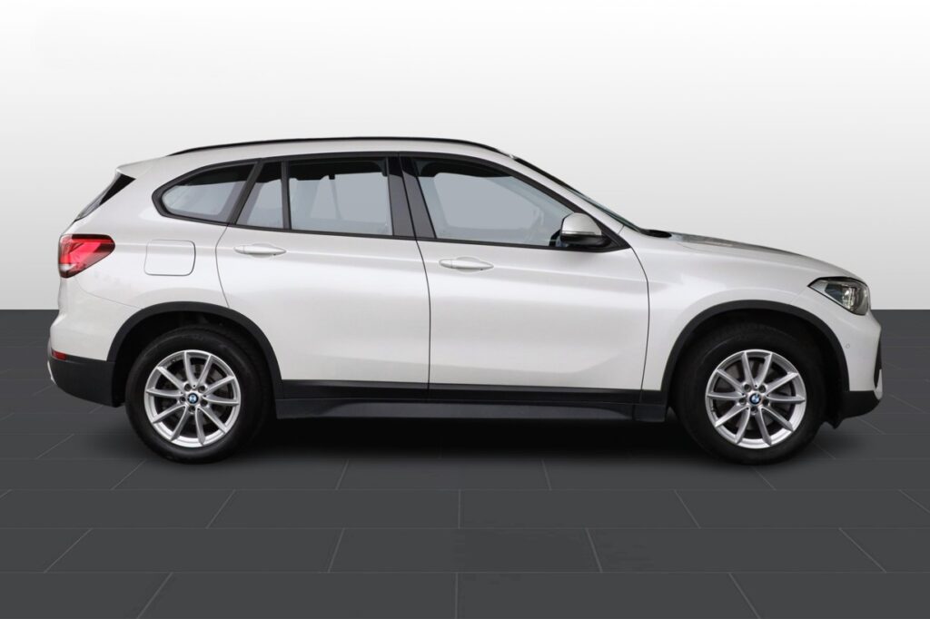 BMW X1 xDrive20i