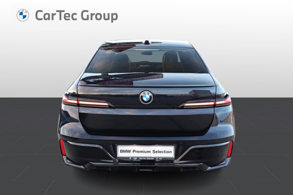 BMW 740d xDrive Sedan