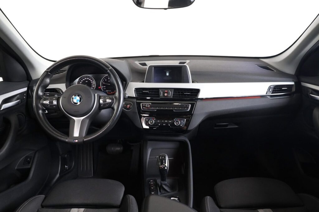 BMW X1 xDrive20i