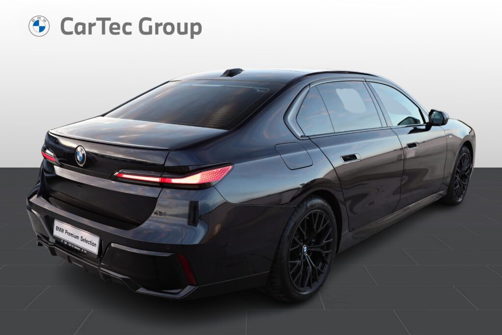 BMW 740d xDrive Sedan