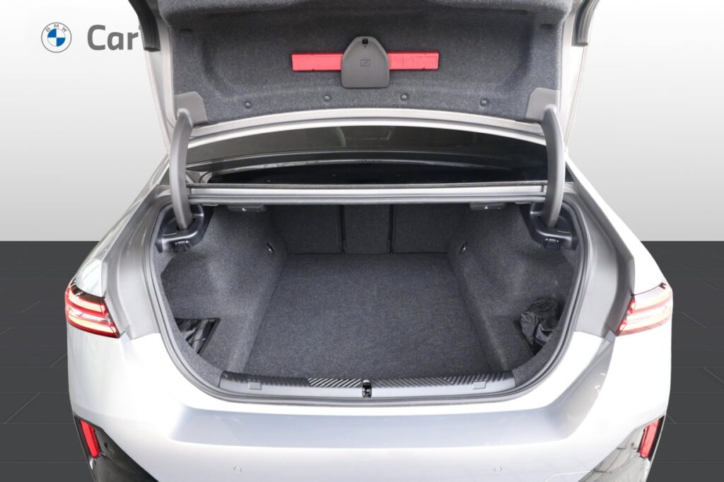 BMW 540d xDrive Sedan