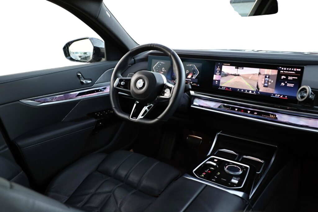 BMW 740d xDrive Sedan