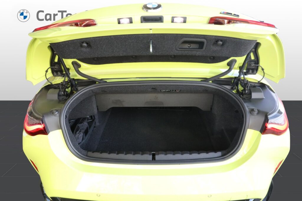 BMW M4 Competition M xDrive