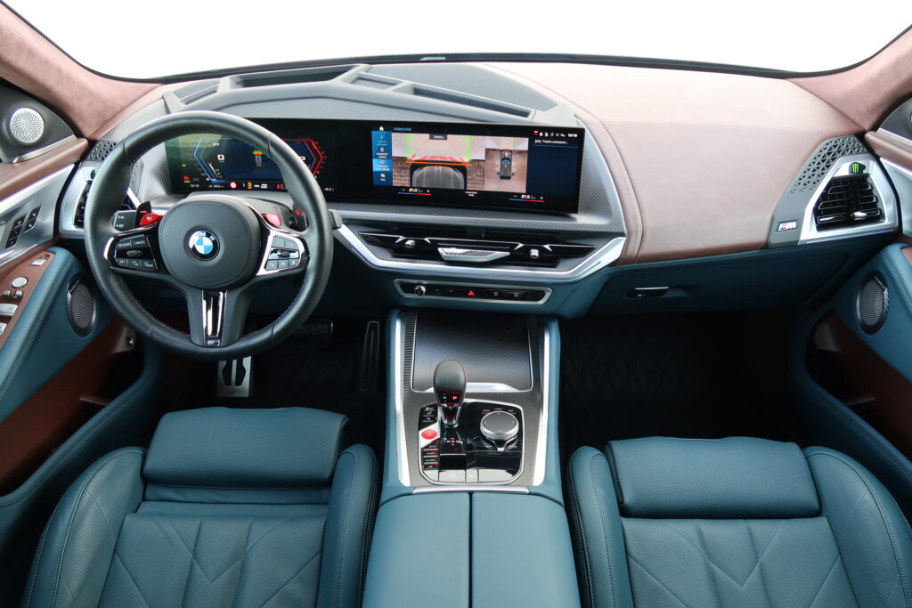 BMW XM