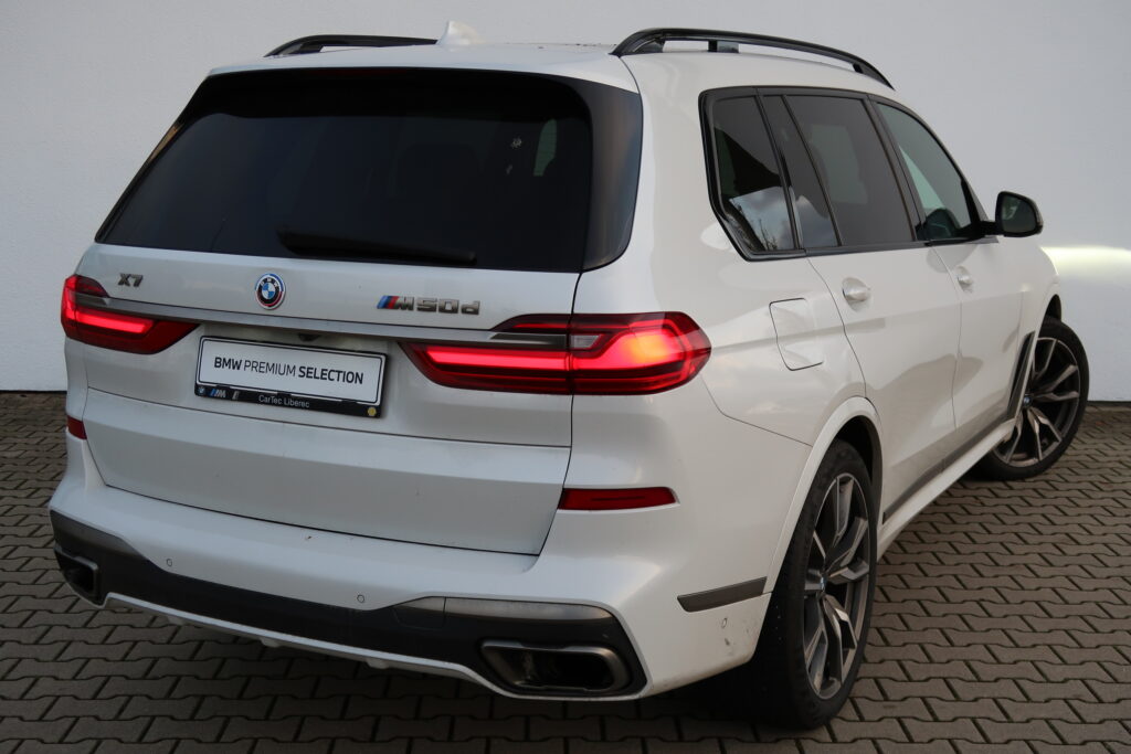 BMW X7 M50d