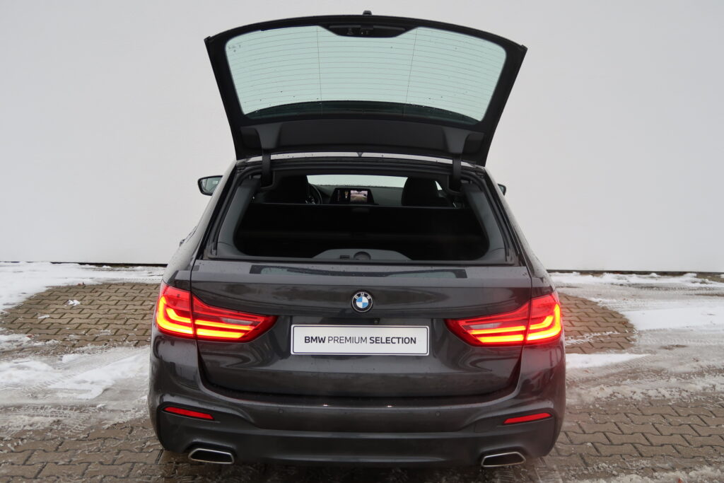 BMW 520d xDrive Touring