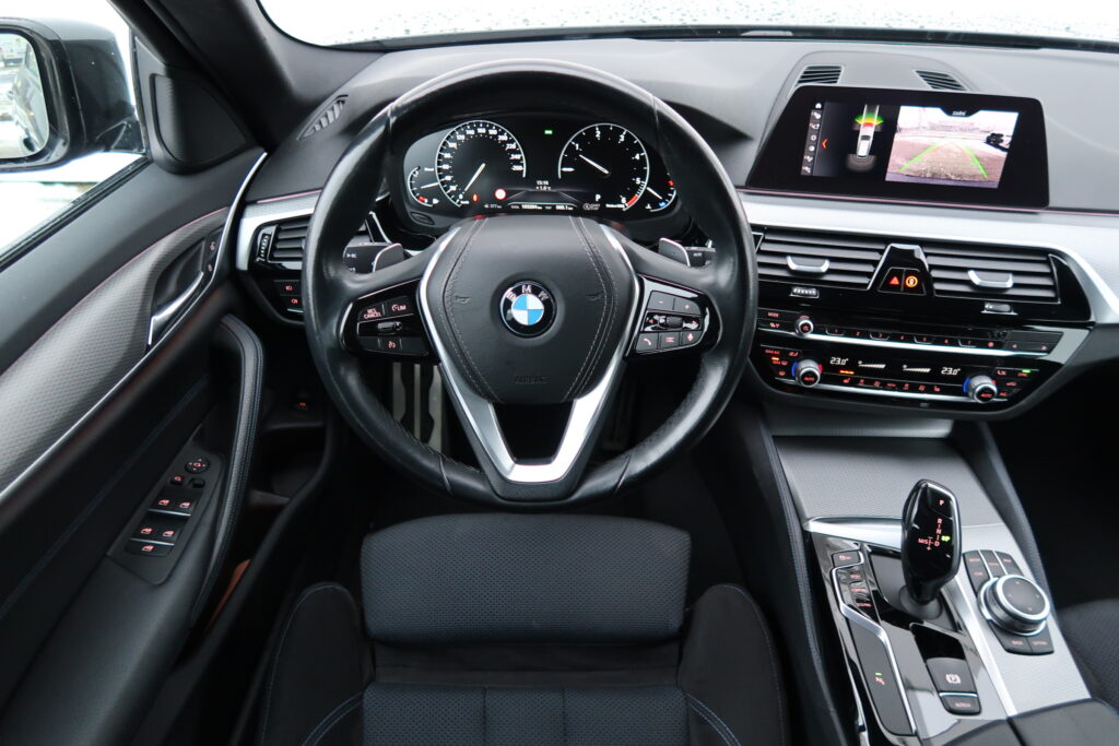 BMW 520d xDrive Touring
