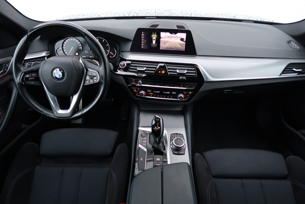 BMW 520d xDrive Touring