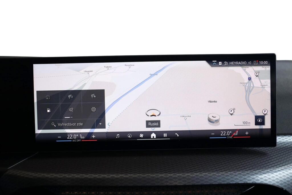 BMW 330i xDrive Touring