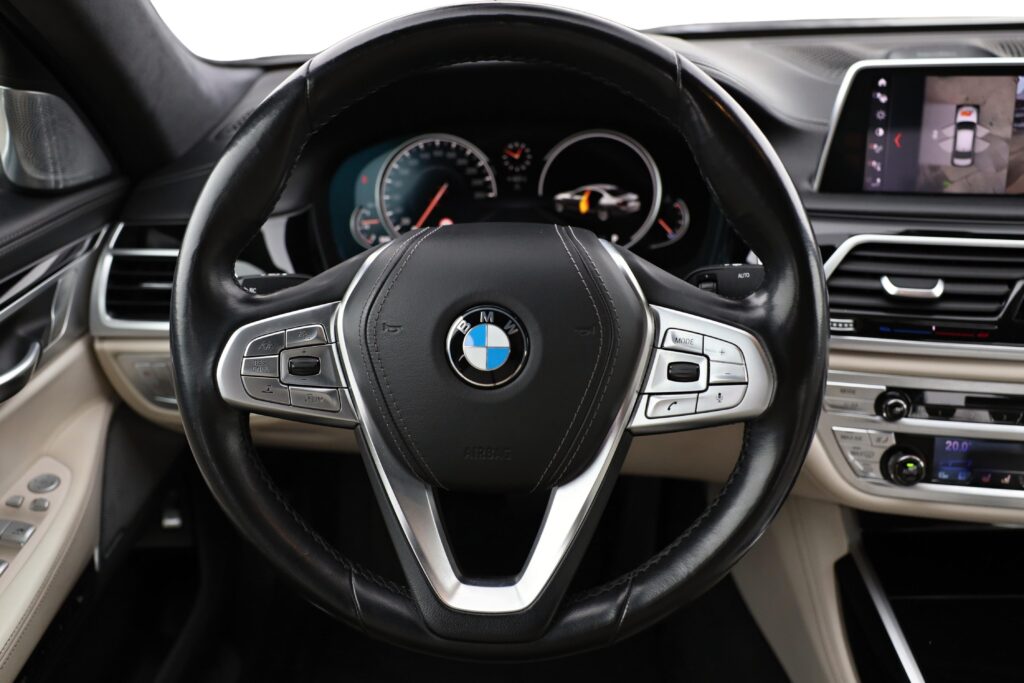 BMW 750Li xDrive