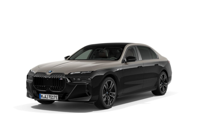 BMW M760e xDrive Sedan