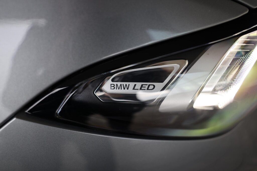 BMW 330i xDrive Touring